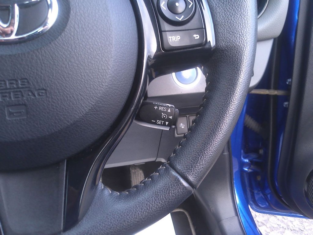 Used Toyota Yaris 2017 for sale - 77313303: Photo 15