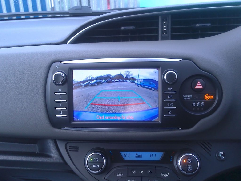 Used Toyota Yaris 2017 for sale - 77313303: Photo 20