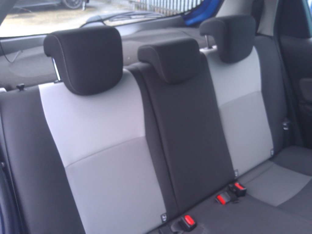 Used Toyota Yaris 2017 for sale - 76710960: Photo 22