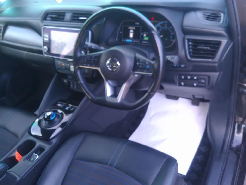 Used Nissan Leaf 2020 for sale - 76900946: Photo 10