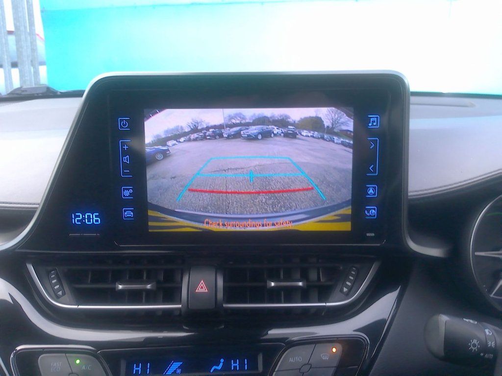 Used Toyota C-HR 2018 for sale - 76962781: Photo 16