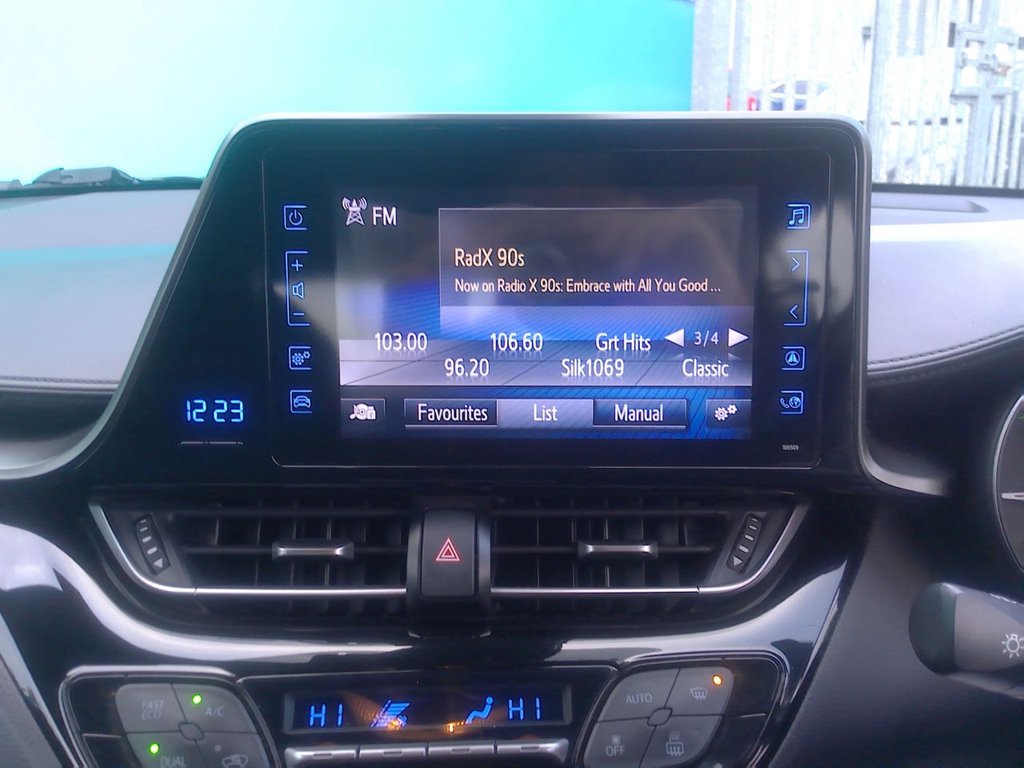 Used Toyota C-HR 2018 for sale - 76962781: Photo 17