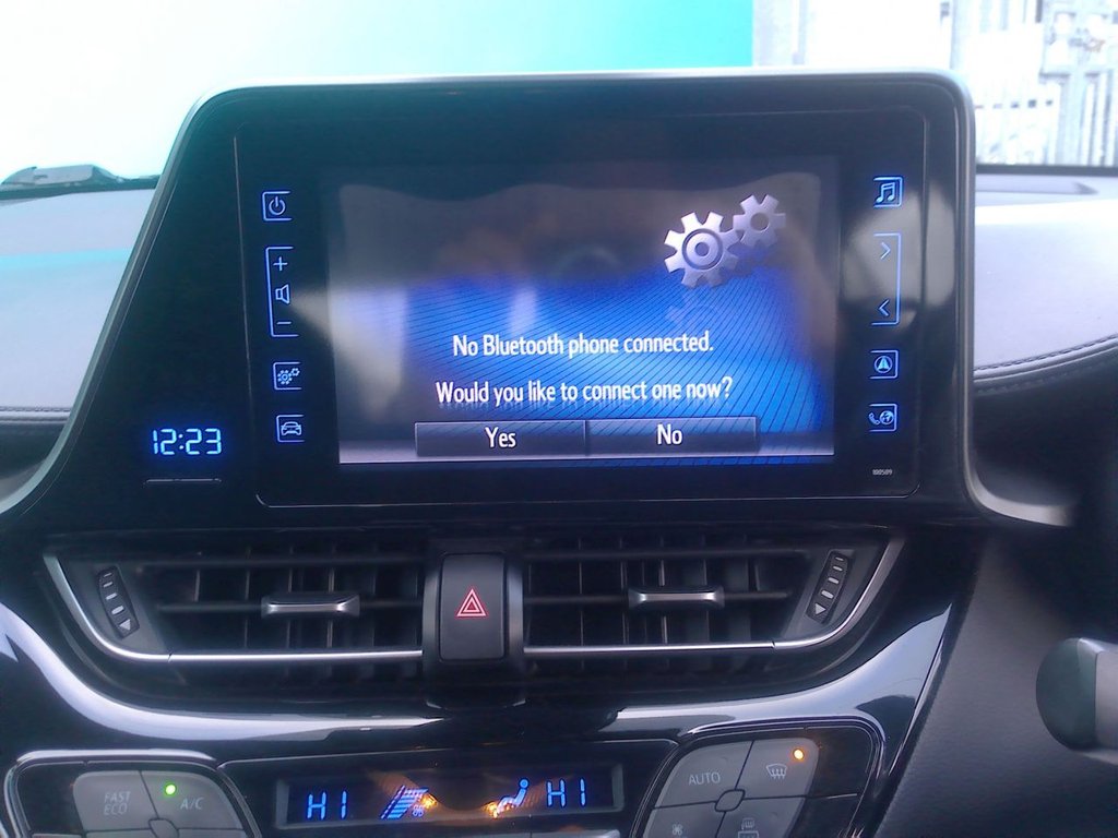 Used Toyota C-HR 2018 for sale - 76962781: Photo 18