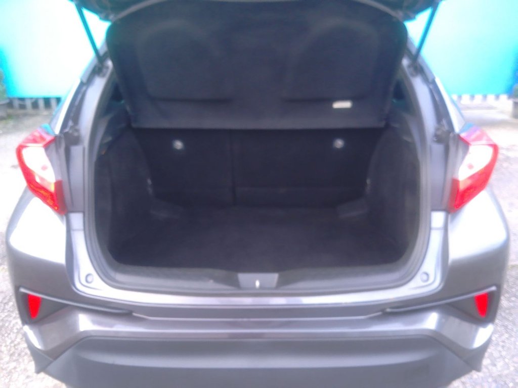 Used Toyota C-HR 2018 for sale - 76962781: Photo 27