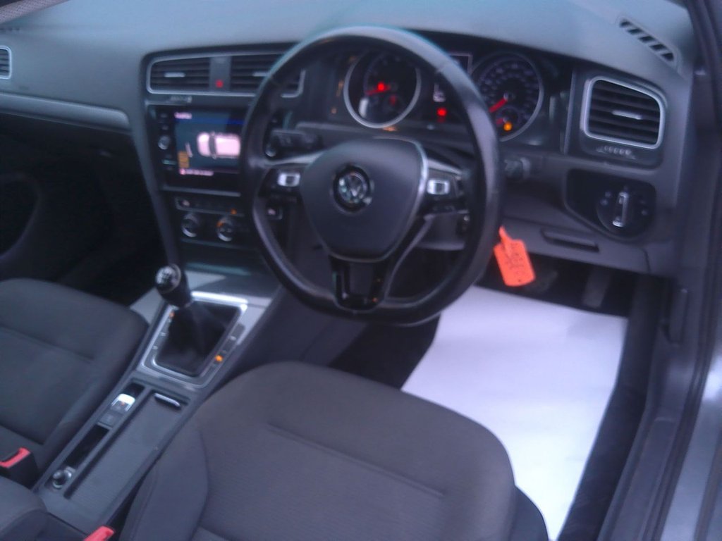 Used Volkswagen Golf 2020 for sale - 76627155: Photo 10