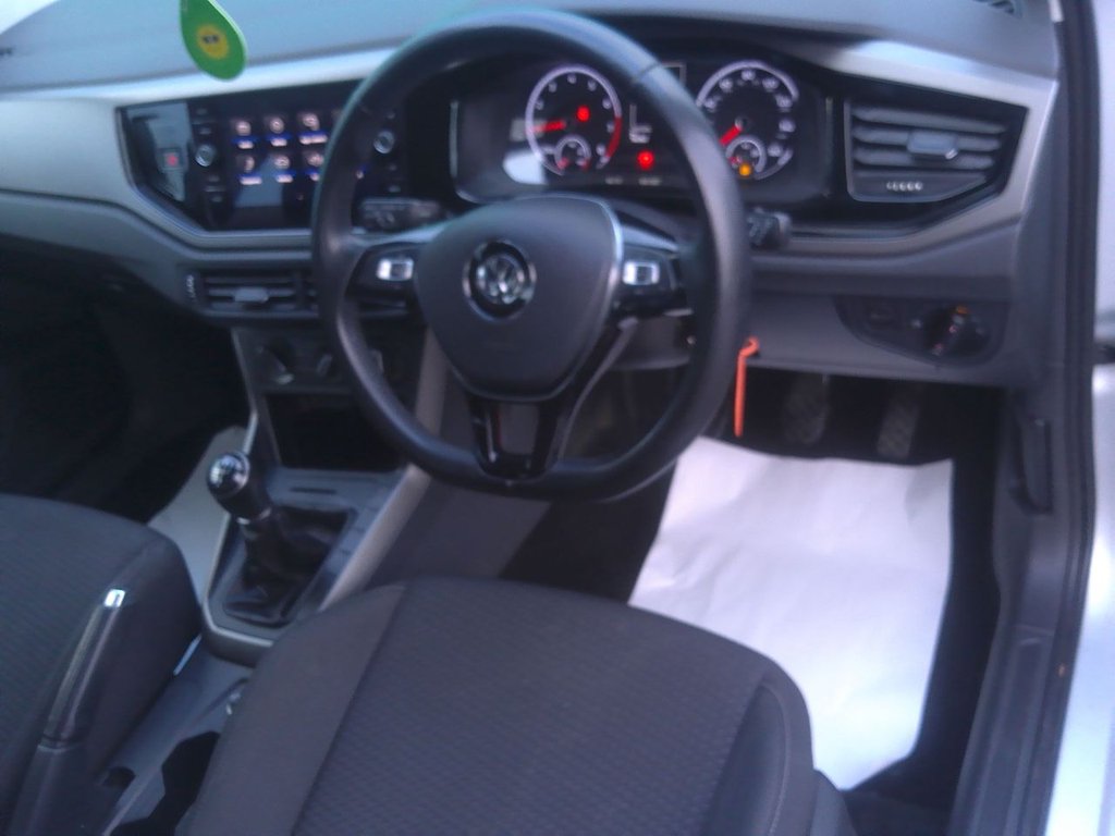 Used Volkswagen Polo 2018 for sale - 76768642: Photo 10