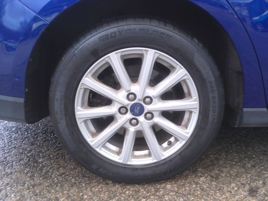 Used Ford Galaxy 2017 for sale - 77007717: Photo 9