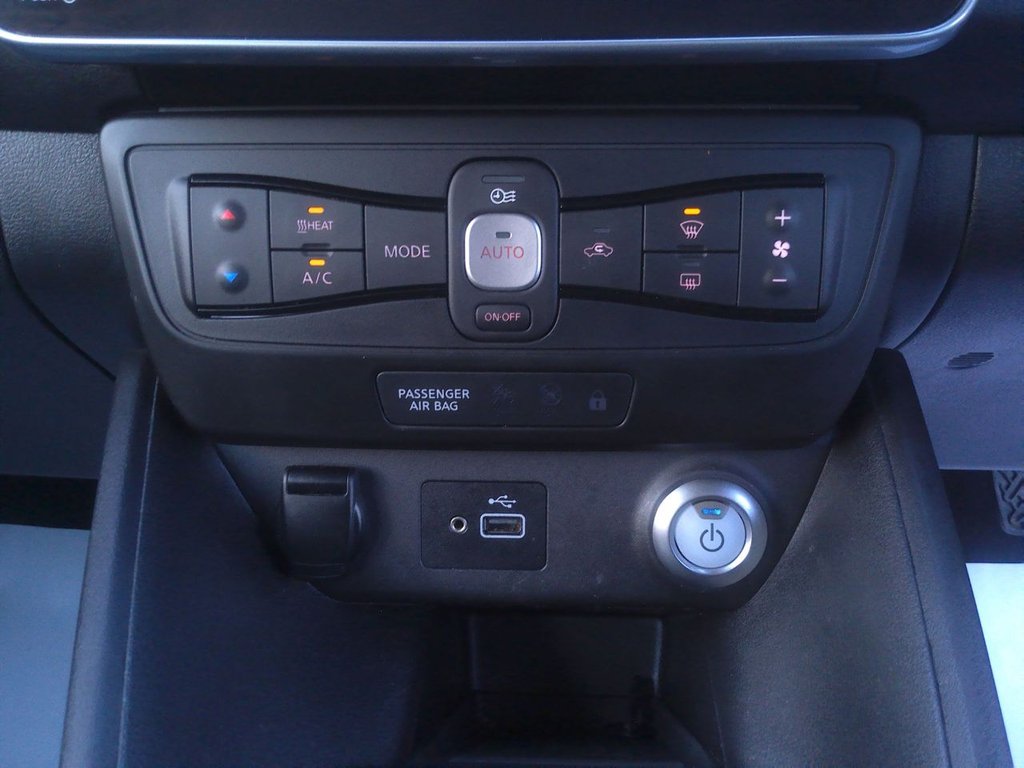 Used Nissan Leaf 2021 for sale - 76950725: Photo 20