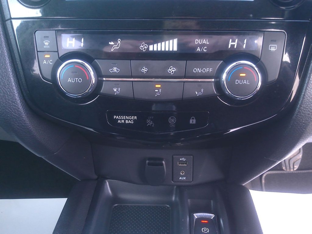 Used Nissan X-Trail 2016 for sale - 77693645: Photo 18