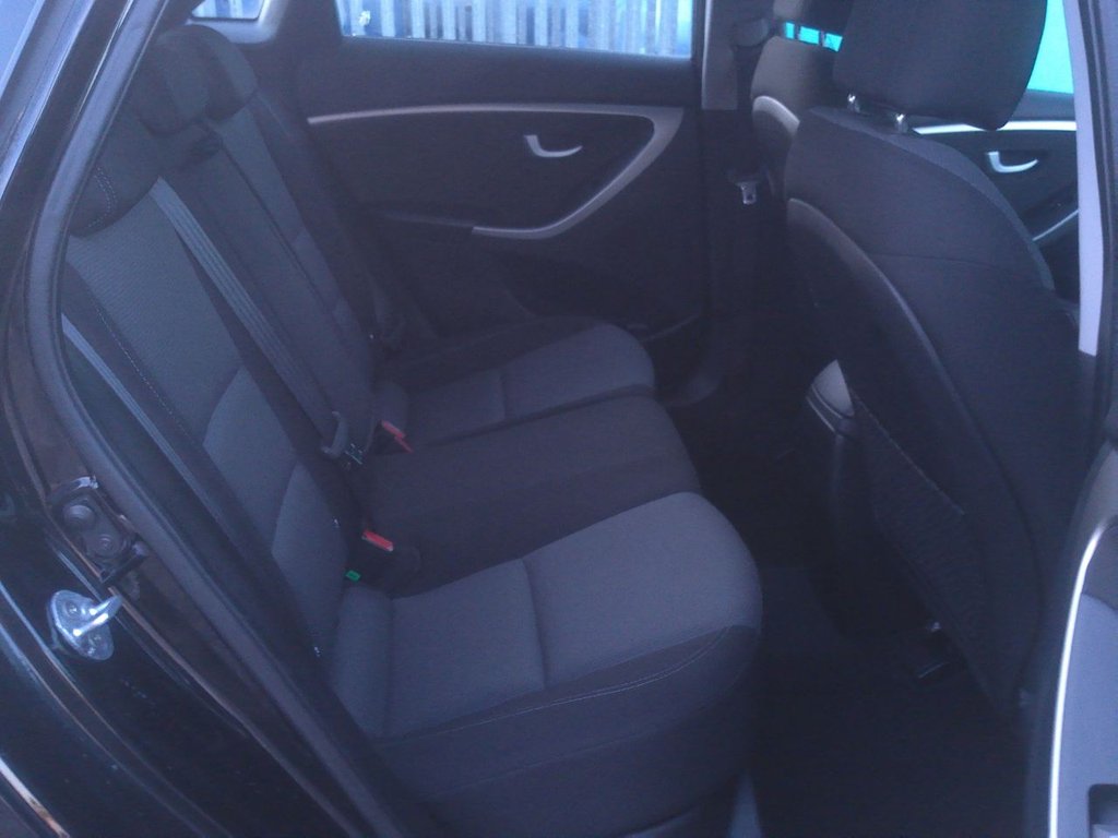 Used Hyundai i30 2015 for sale - 76900911: Photo 21