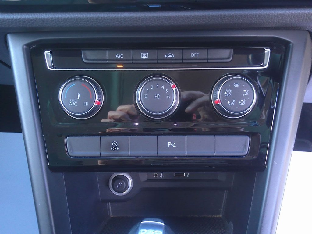 Used Volkswagen Touran 2016 for sale - 76627179: Photo 20