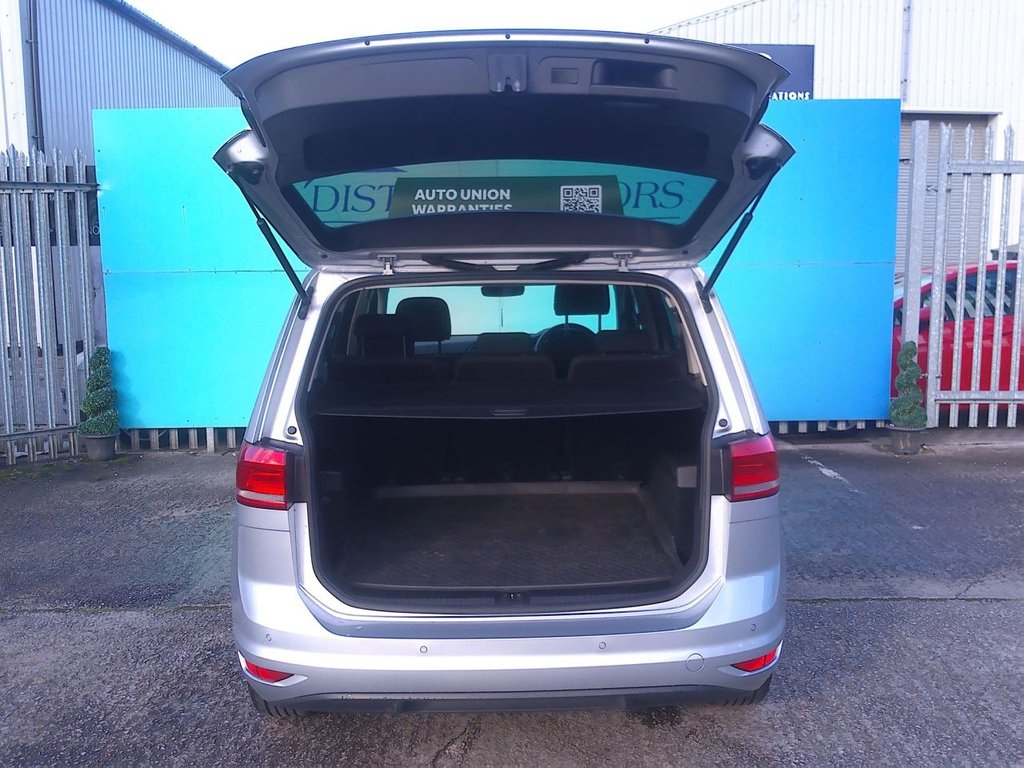 Used Volkswagen Touran 2016 for sale - 76627179: Photo 25