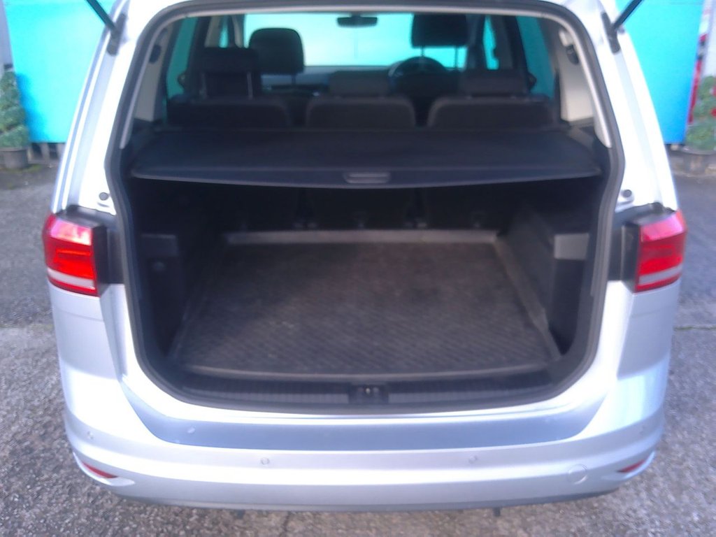 Used Volkswagen Touran 2016 for sale - 76627179: Photo 26