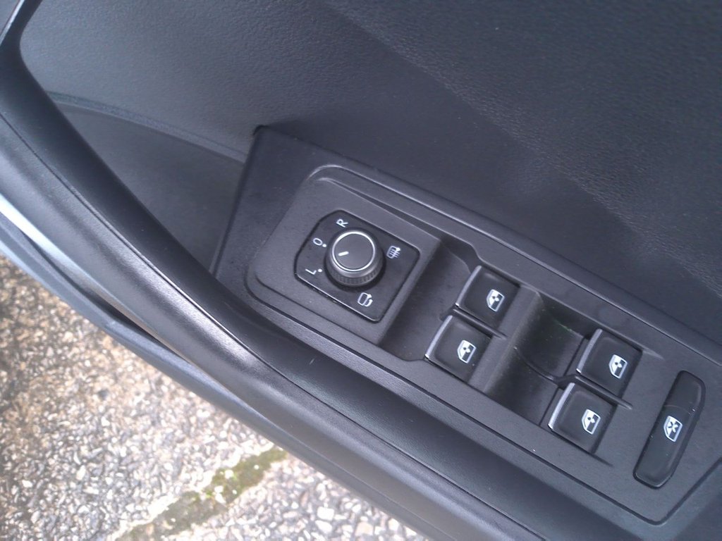 Used Volkswagen T-Roc 2018 for sale - 77636758: Photo 22