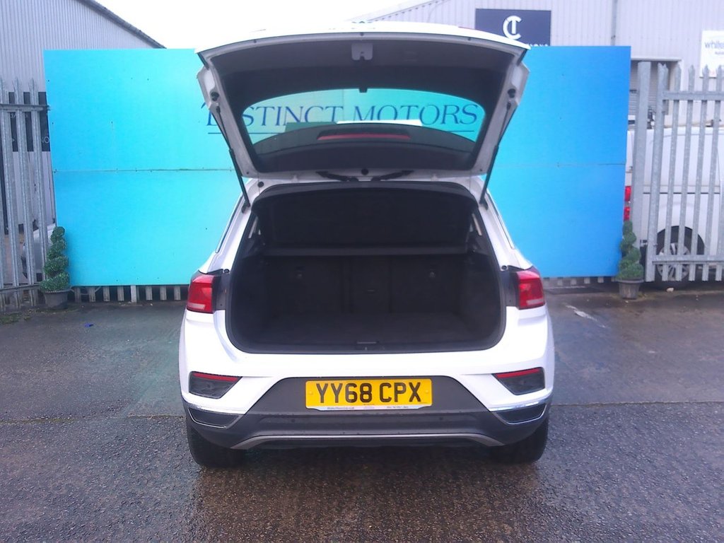 Used Volkswagen T-Roc 2018 for sale - 77636758: Photo 27