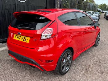 Used Ford Fiesta 2017 for sale - 79778506: Photo