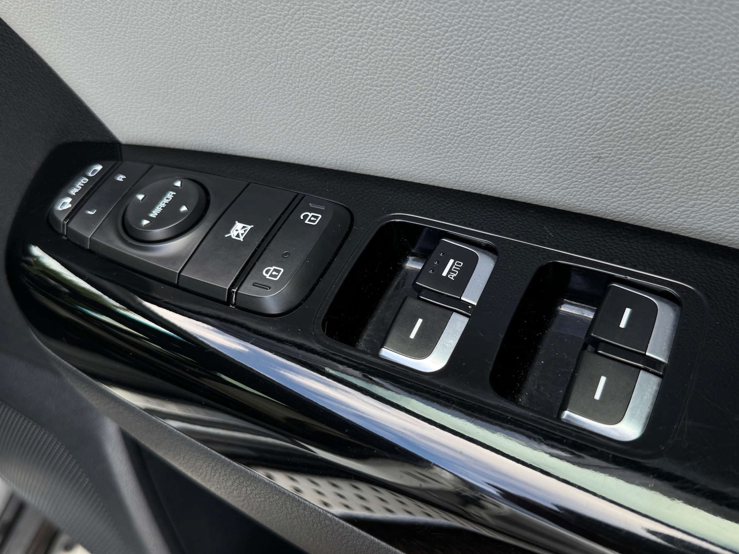 Used Kia Sportage 2018 for sale - 77877334: Photo 18