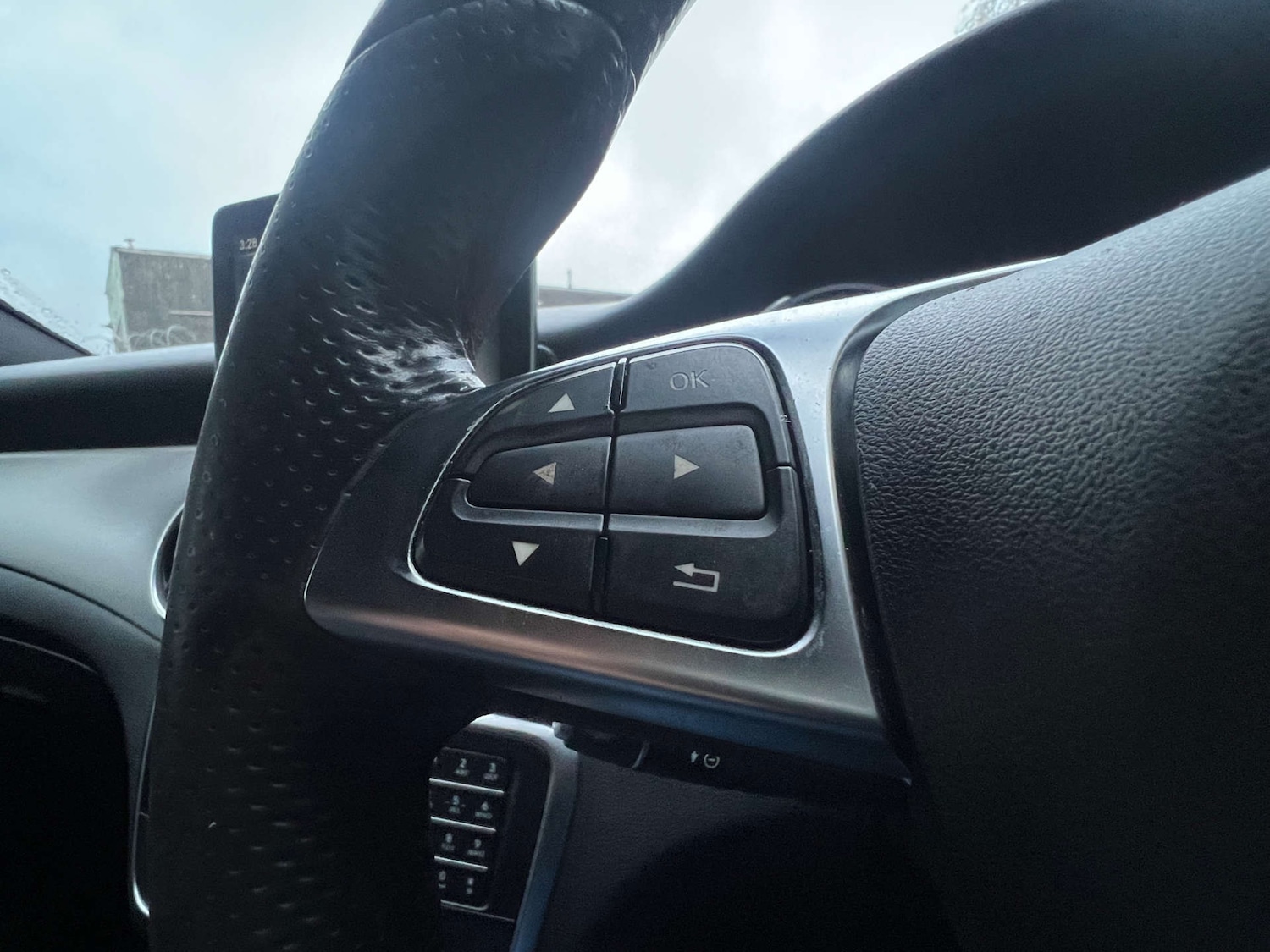 Used Mercedes-Benz GLA 2017 for sale - 77152834: Photo 60