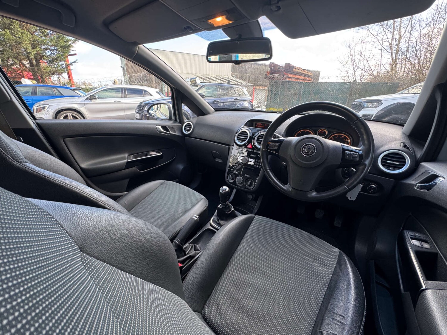 Used Vauxhall Corsa 2010 for sale - 77821619: Photo 13