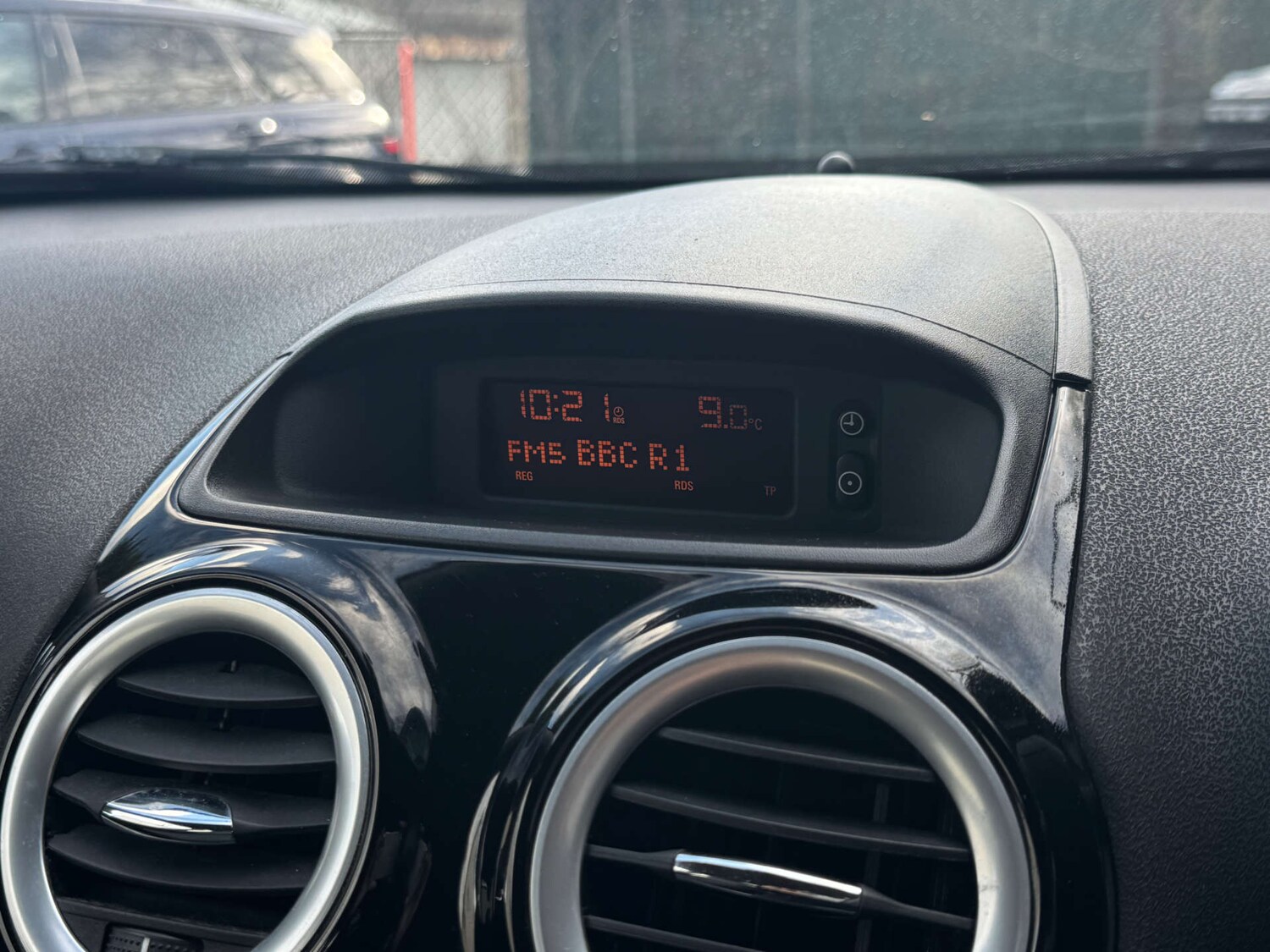 Used Vauxhall Corsa 2010 for sale - 77821619: Photo 26