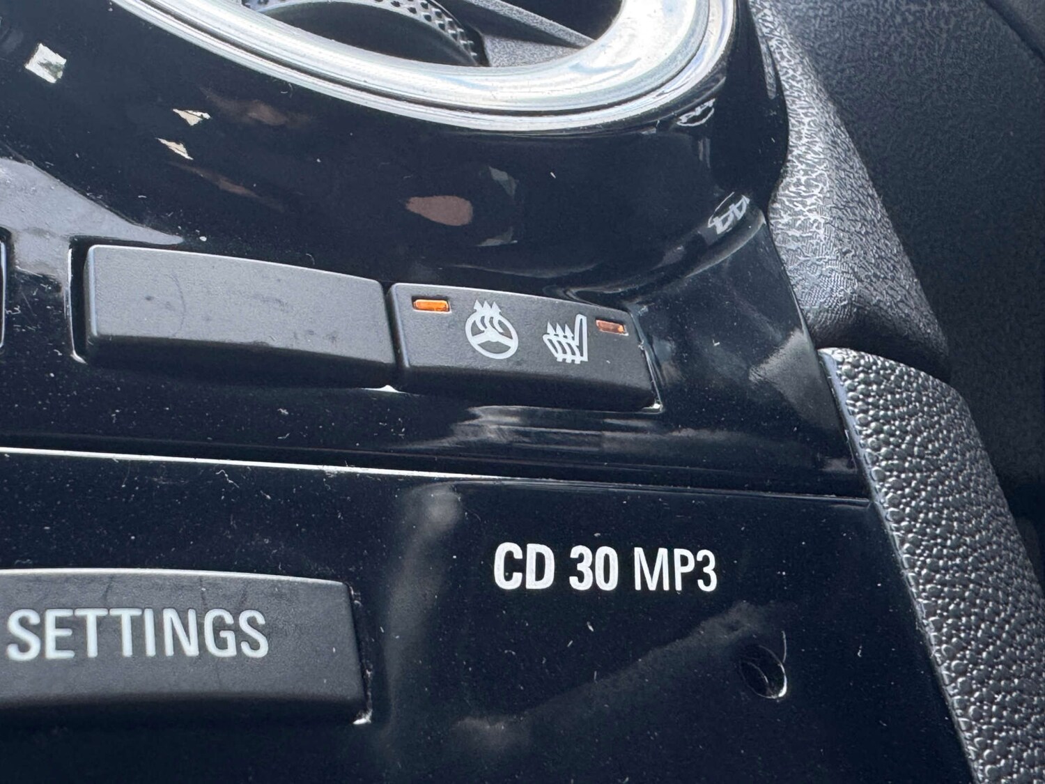 Used Vauxhall Corsa 2010 for sale - 77821619: Photo 28