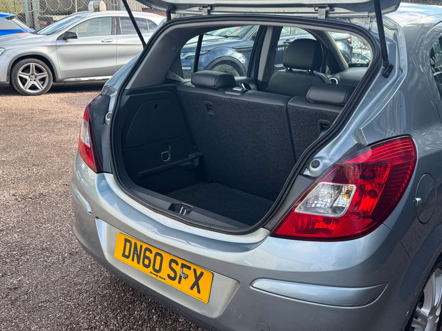 Used Vauxhall Corsa 2010 for sale - 77821619: Photo 36