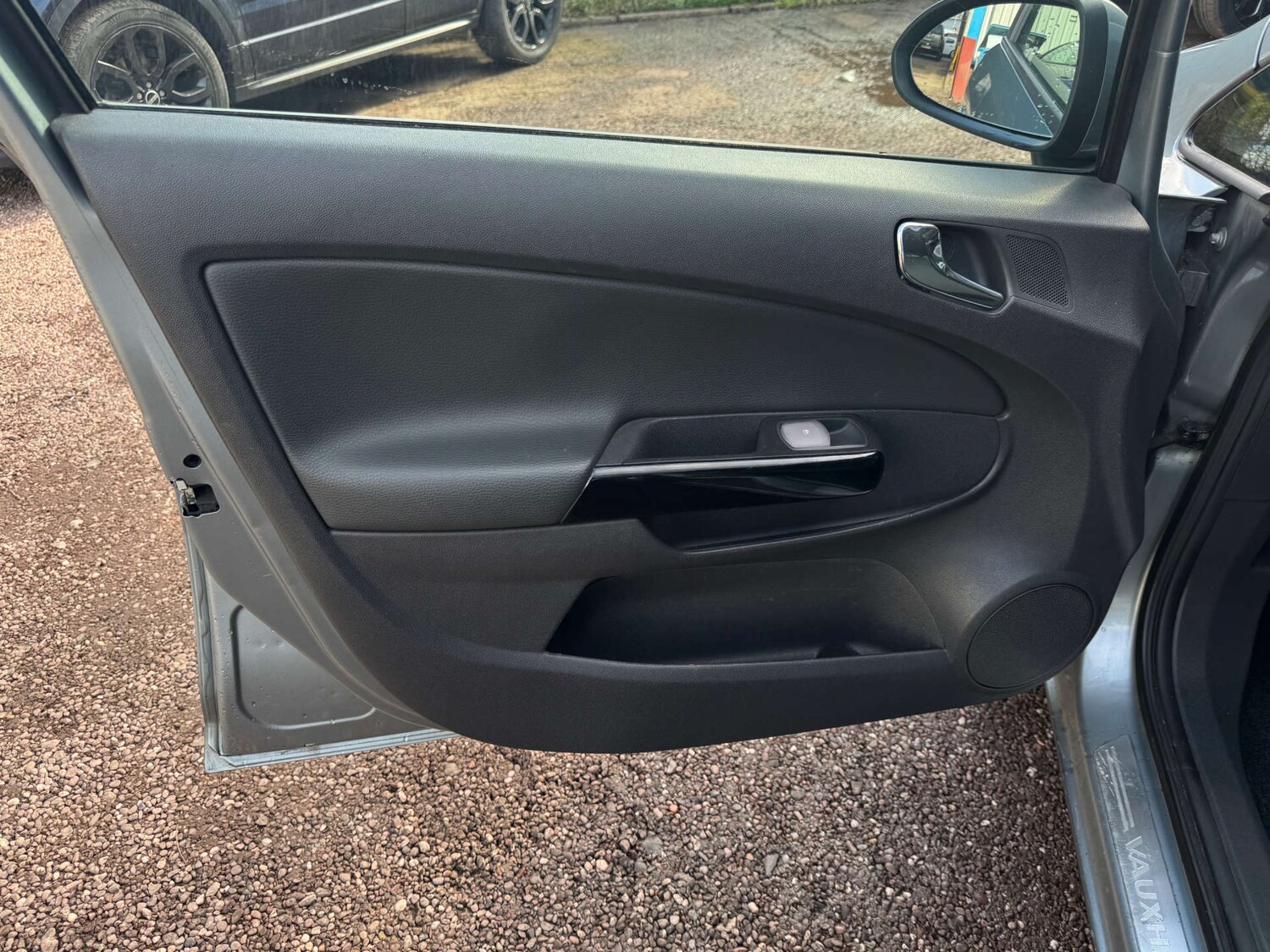 Used Vauxhall Corsa 2010 for sale - 77821619: Photo 46