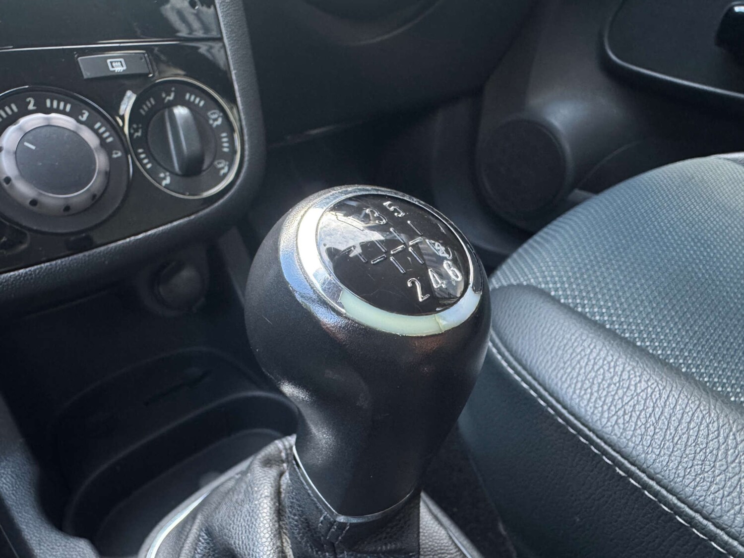 Used Vauxhall Corsa 2010 for sale - 77821619: Photo 53