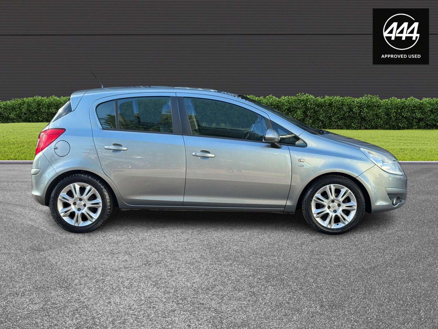 Used Vauxhall Corsa 2010 for sale - 77821619: Photo 6