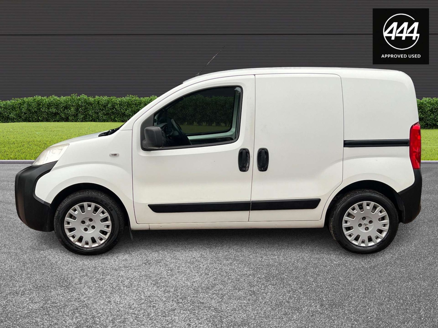 Used Peugeot Bipper 2016 for sale - 77138695: Photo 2