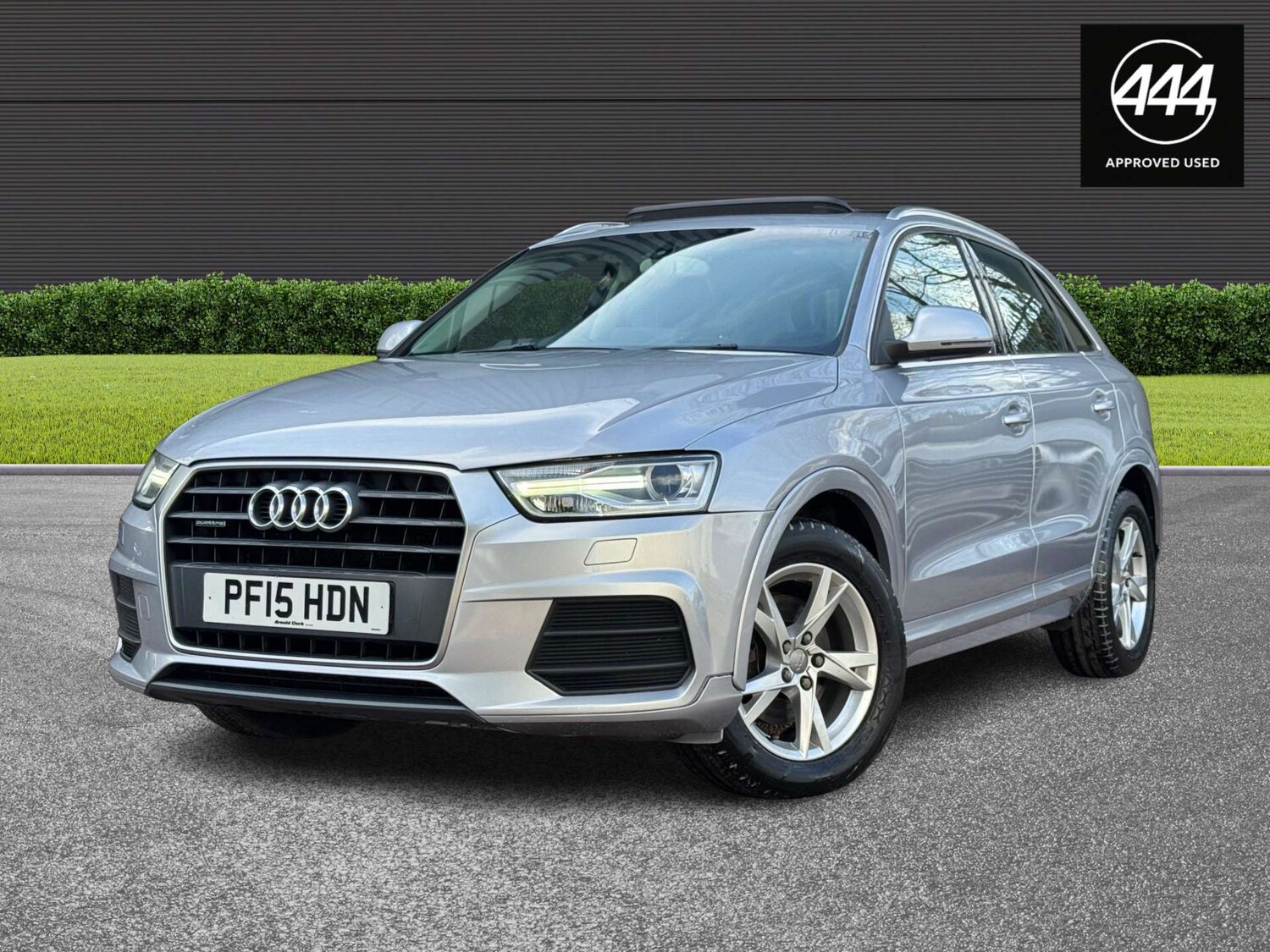 Used Audi Q3 2015 for sale - 77790757: Photo 15