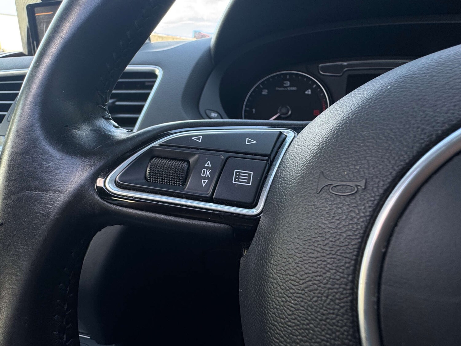 Used Audi Q3 2015 for sale - 77790757: Photo 27