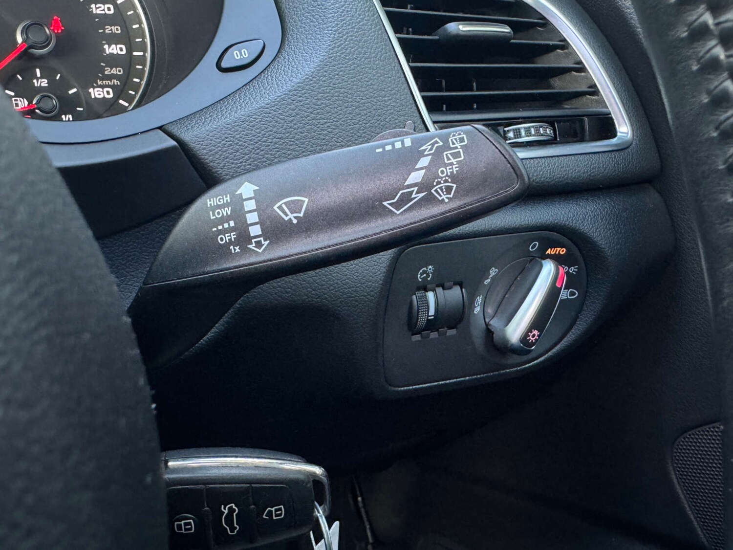 Used Audi Q3 2015 for sale - 77790757: Photo 28