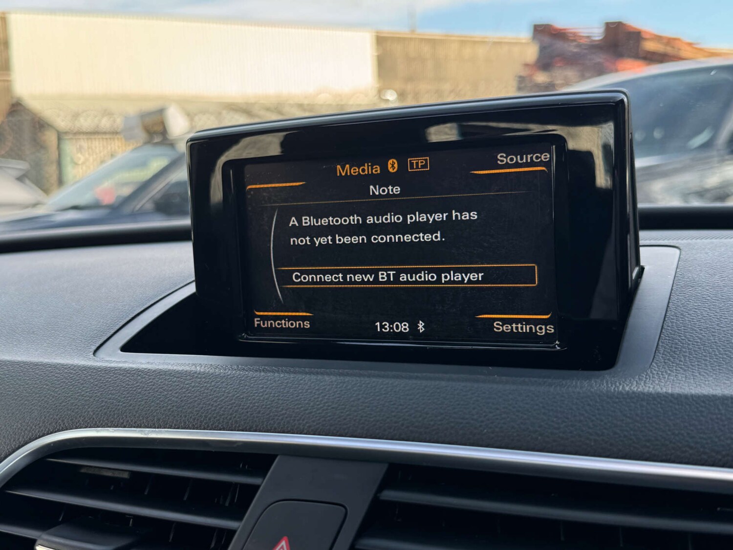 Used Audi Q3 2015 for sale - 77790757: Photo 30