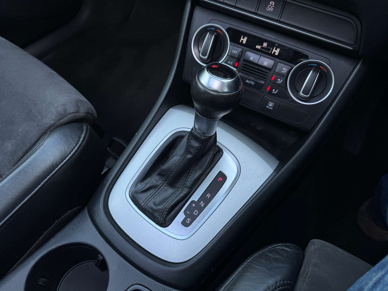 Used Audi Q3 2015 for sale - 77790757: Photo 36