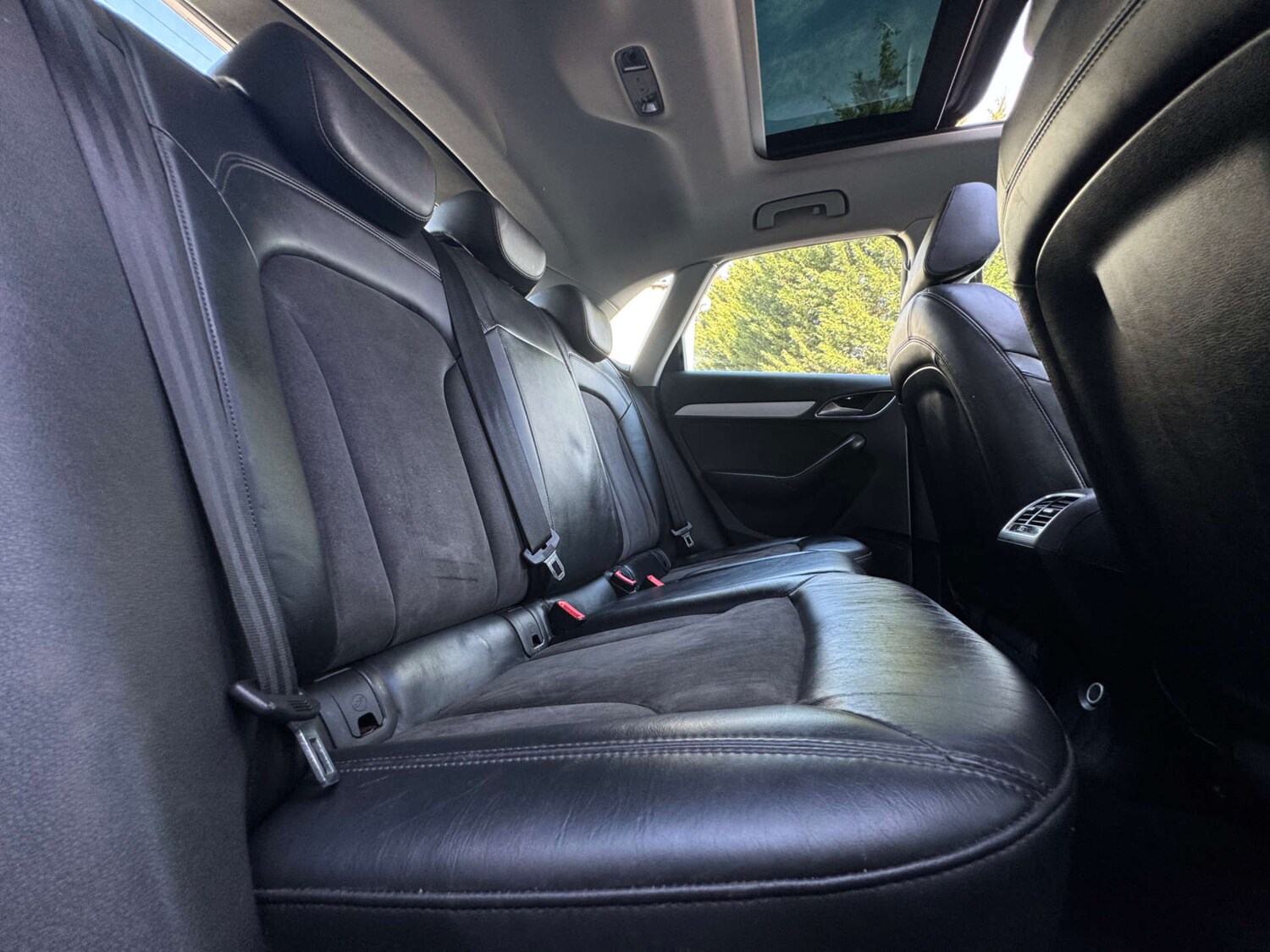 Used Audi Q3 2015 for sale - 77790757: Photo 40