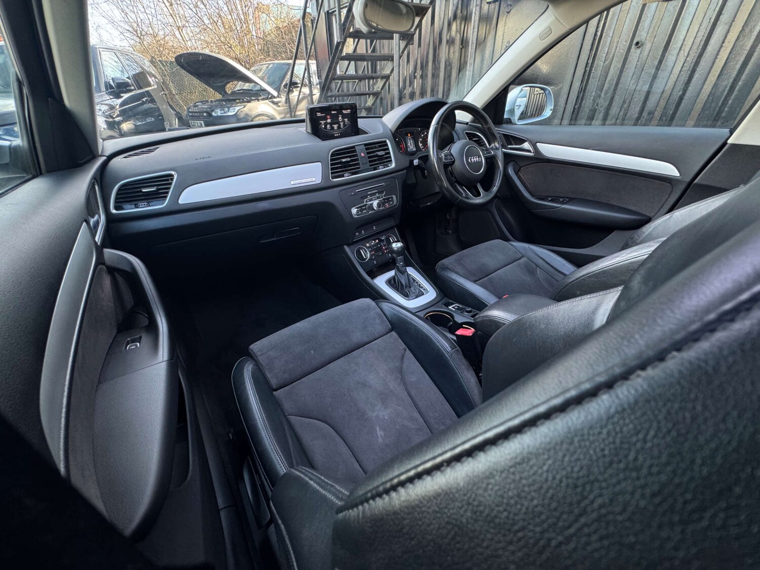 Used Audi Q3 2015 for sale - 77790757: Photo 51