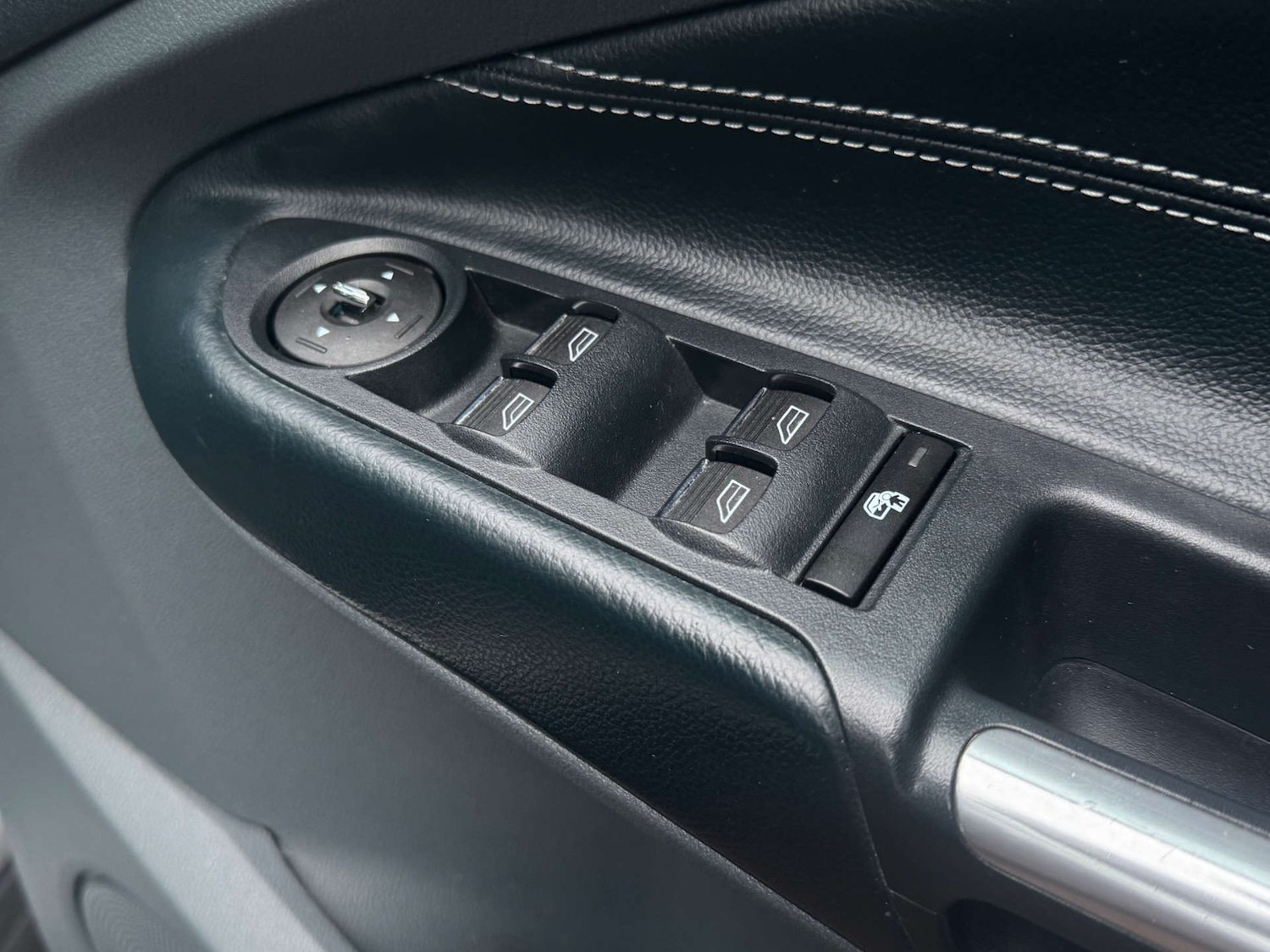 Used Ford C-Max 2014 for sale - 77591953: Photo 31