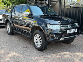 Used Mitsubishi L200 2015 for sale - 79569998: Photo