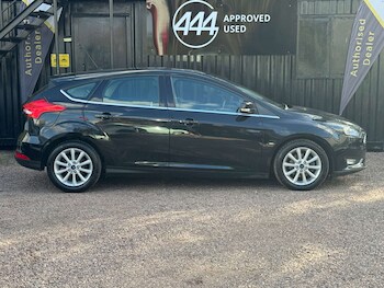 Used Ford Focus 2015 for sale - 79573150: Photo