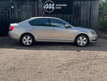 Used Skoda Octavia 2018 for sale - 78254093: Photo