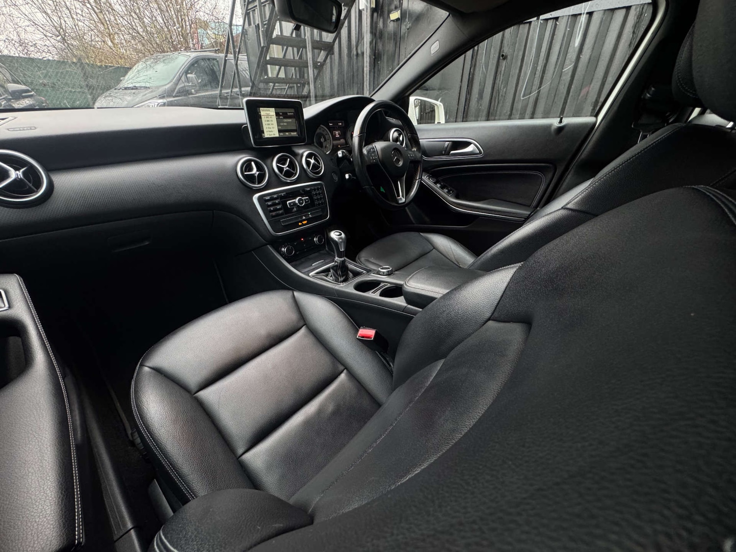 Used Mercedes-Benz A-Class 2015 for sale - 77380690: Photo 16