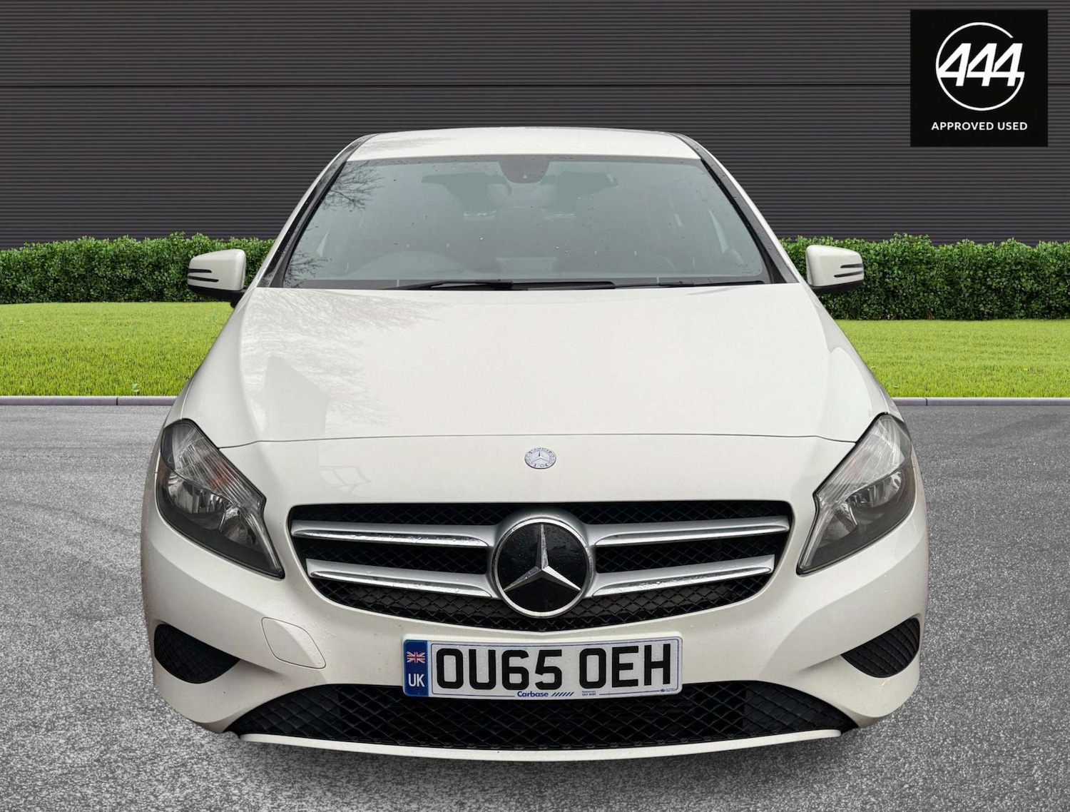 Used Mercedes-Benz A-Class 2015 for sale - 77380690: Photo 2