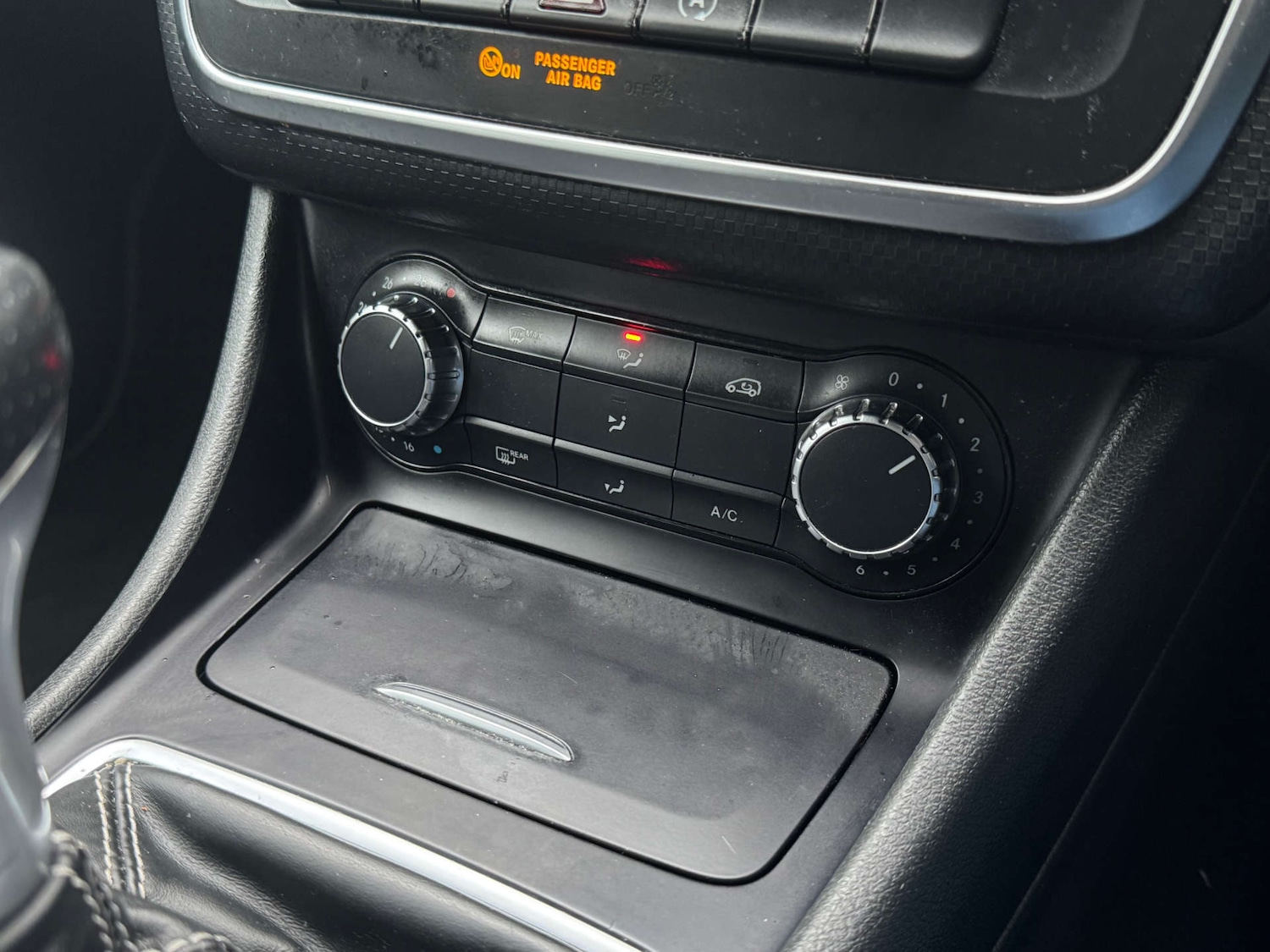 Used Mercedes-Benz A-Class 2015 for sale - 77380690: Photo 32