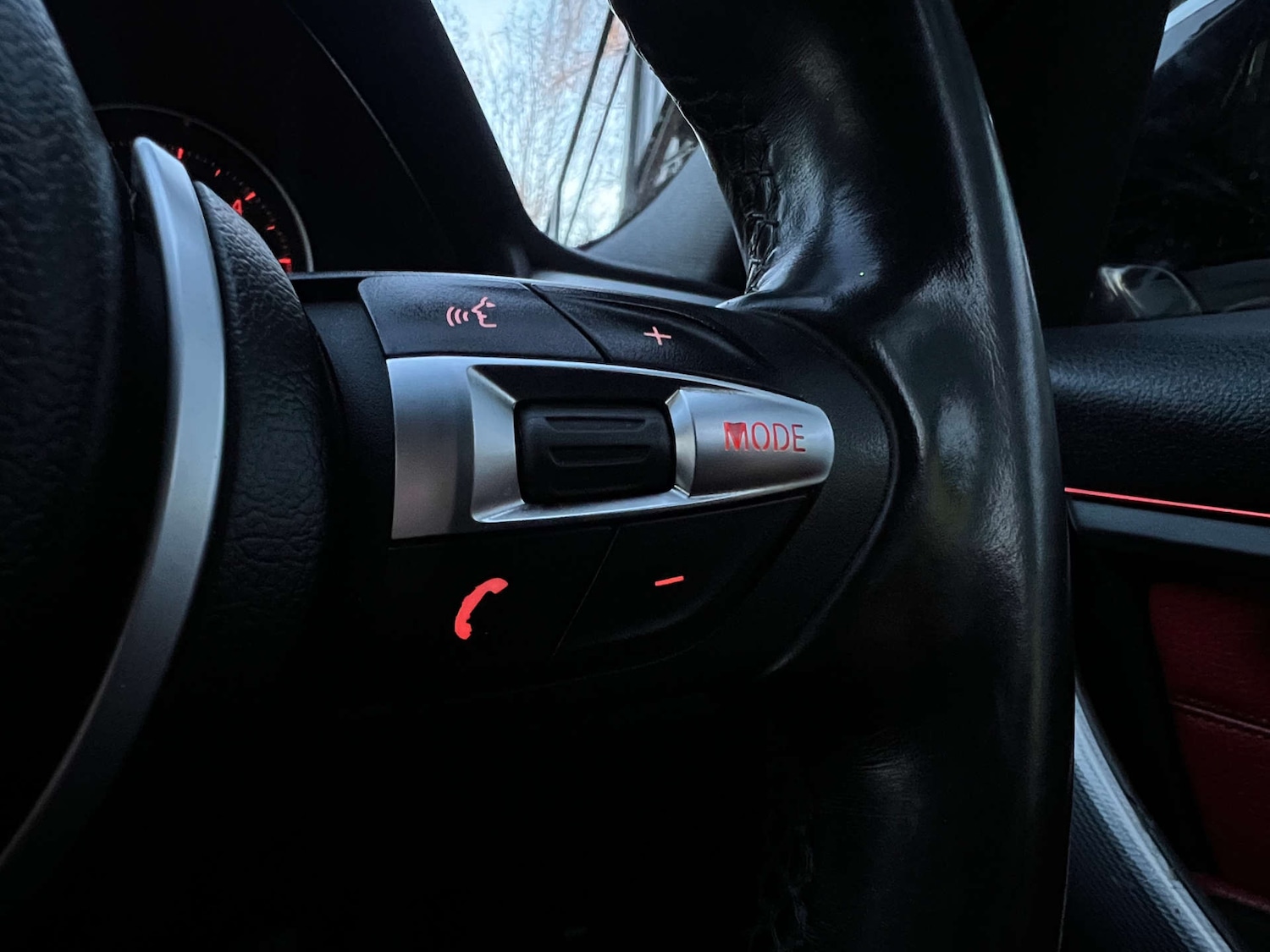 Used BMW 3 Series 2012 for sale - 77138686: Photo 45