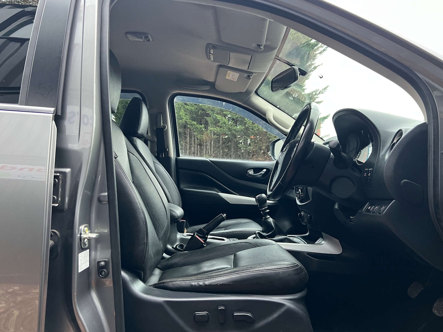 Used Nissan Navara 2019 for sale - 77152823: Photo 28