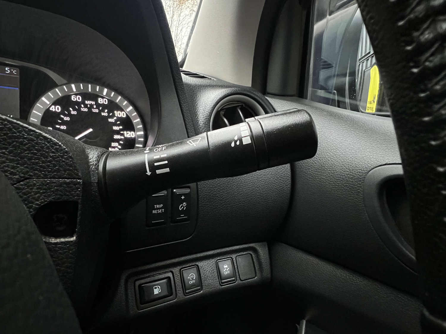 Used Nissan Navara 2019 for sale - 77152823: Photo 32