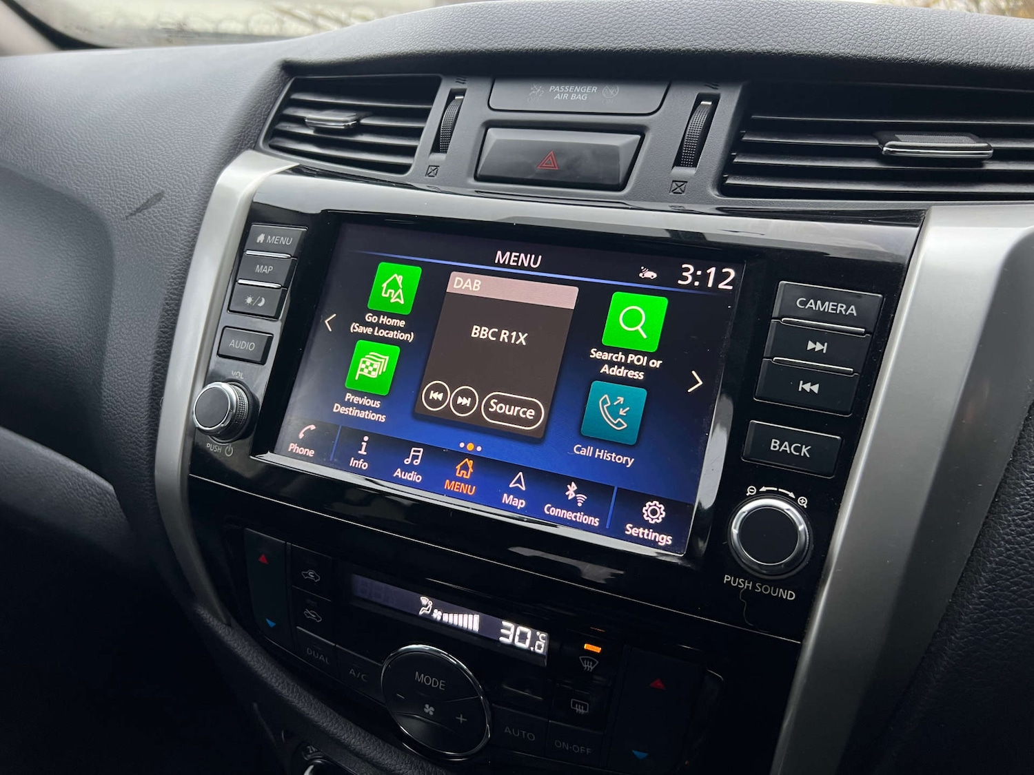 Used Nissan Navara 2019 for sale - 77152823: Photo 35