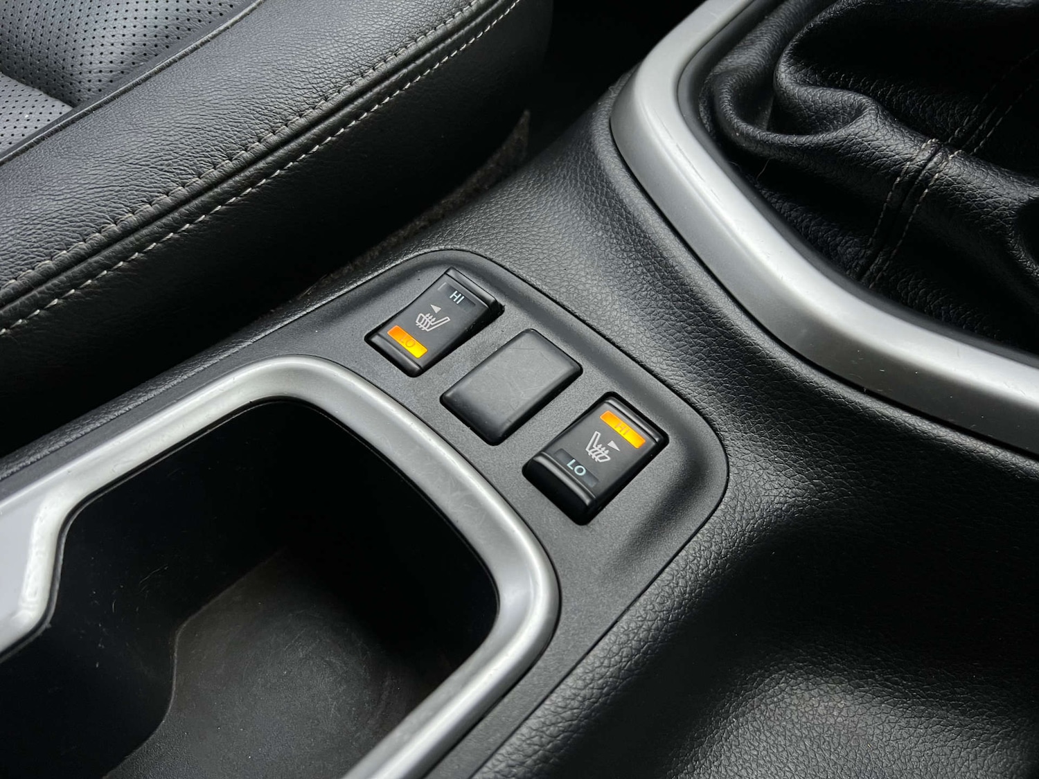 Used Nissan Navara 2019 for sale - 77152823: Photo 40