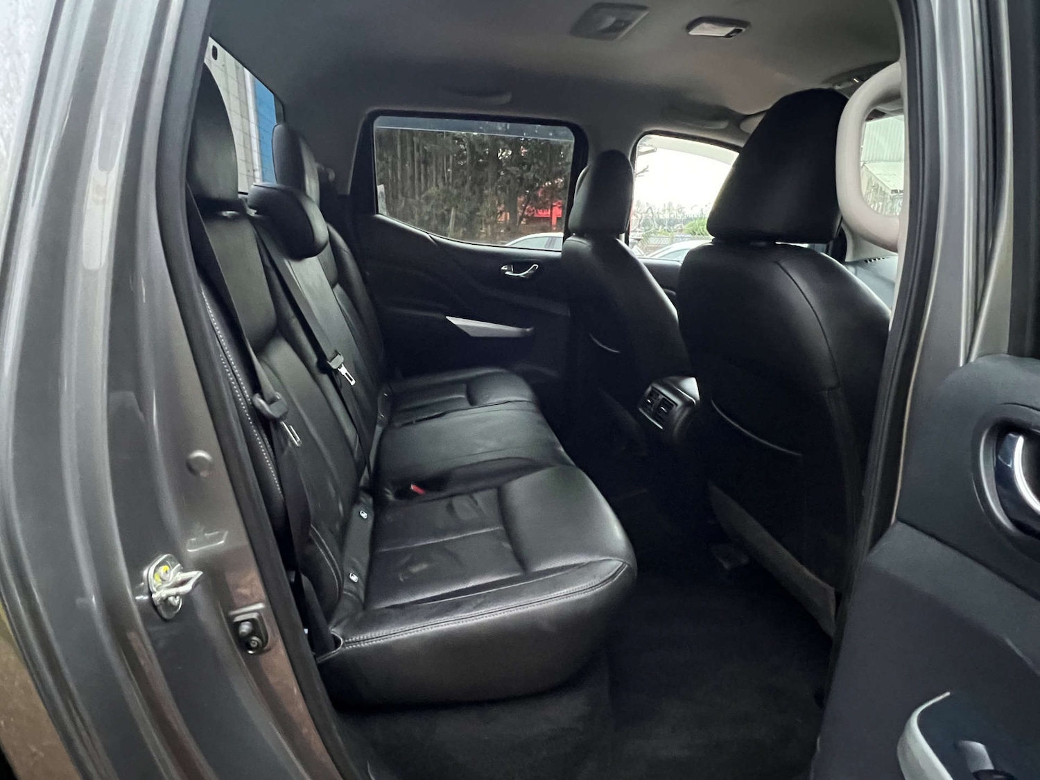 Used Nissan Navara 2019 for sale - 77152823: Photo 44
